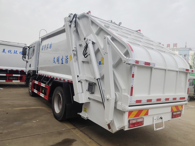 中潔牌XZL5180ZYS6型壓縮式垃圾車(chē)
